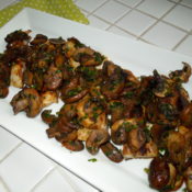 Chicken and Mushrooms in a Garlic White Wine Sauce